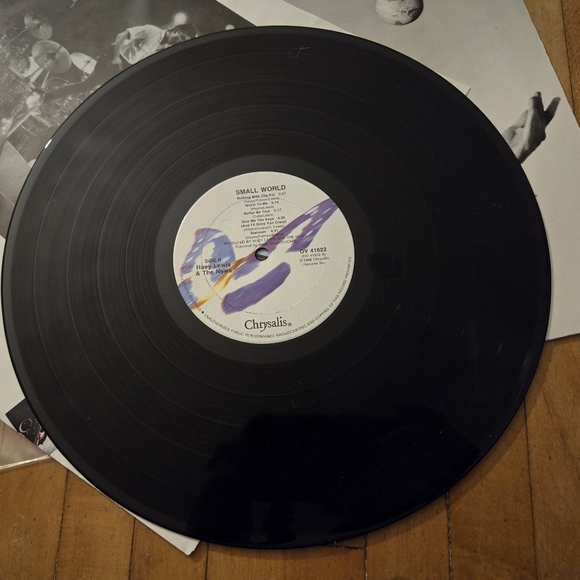 Huey Lewis and the News Small World vintage vinyl record album GUC - Picture 10 of 10